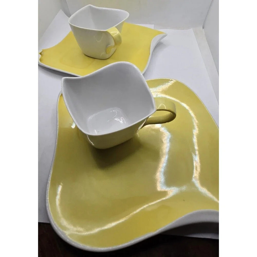 Nagoya Shokai Golden China Porcelaon Japan Yellow and White 2 pc Snack Set